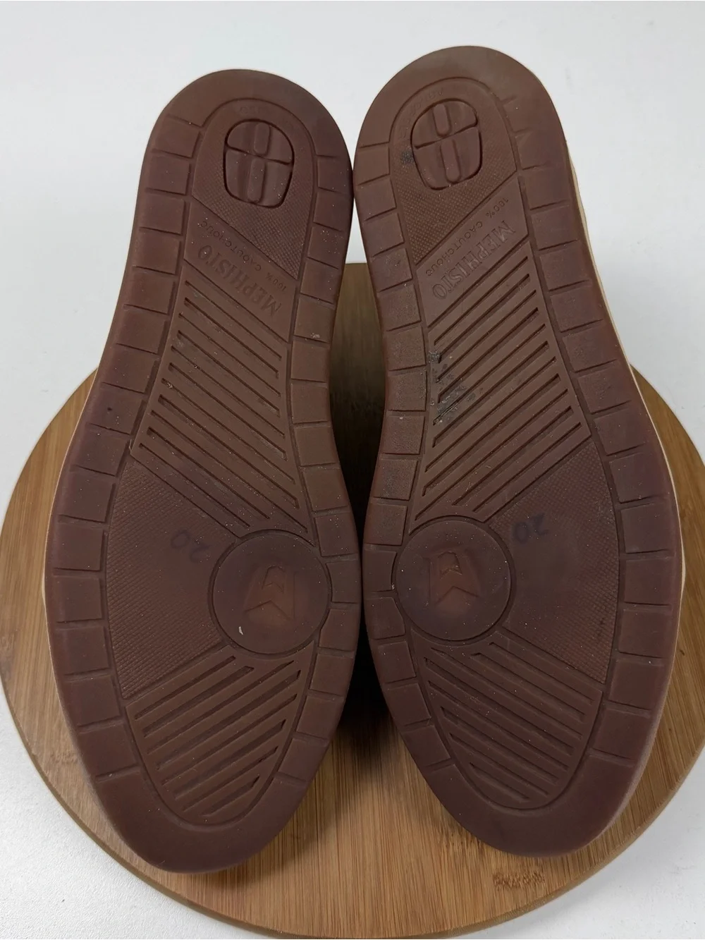 Mephisto suede upper